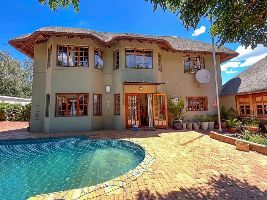 4 Bedroom Property for Sale in Parys Free State